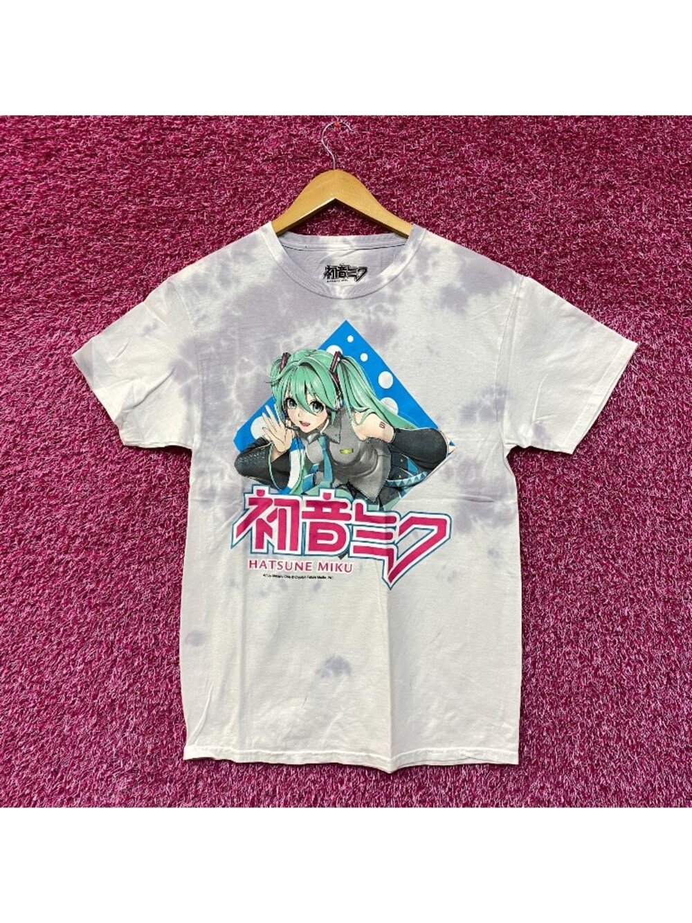 Hatsune Miku Let's Go! tiedye Tshirt size s/m